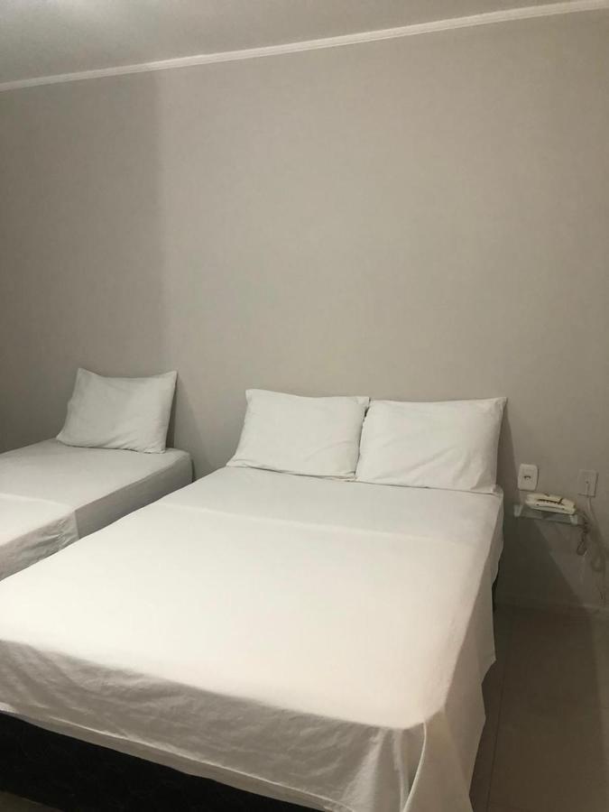 איז'ואי City Hotel מראה חיצוני תמונה